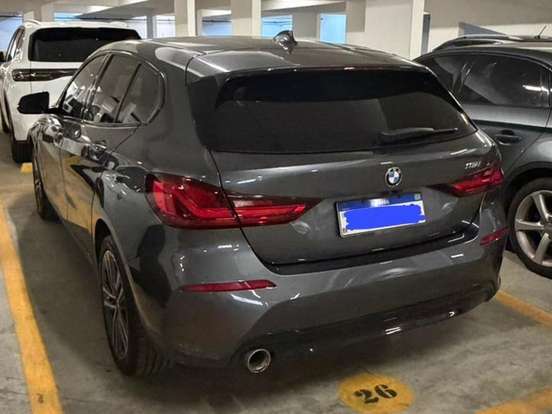 BMW-118i-1.5 12V GASOLINA SPORT GP STEPTRONIC BMW-118i-2021
