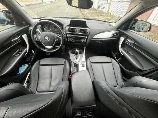 BMW-120i-2015