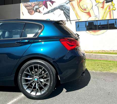 BMW-120i-2015