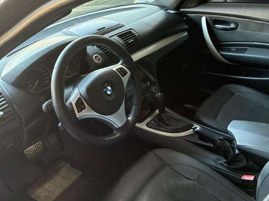 BMW-120i-2.0 TOP HATCH 16V GASOLINA 4P AUTOMÁTICO BMW-120i-2009