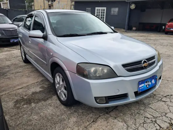 CHEVROLET ASTRA 2.0 MPFI ADVANTAGE 8V FLEX 4P AUTOMÁTICO