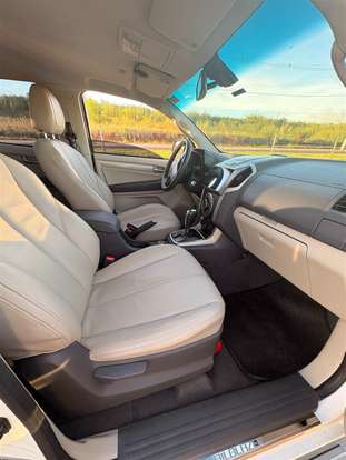 CHEVROLET-TRAILBLAZER-2013