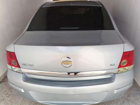 CHEVROLET-VECTRA-2.0 MPFI ELEGANCE 8V FLEX 4P MANUAL CHEVROLET-VECTRA-2005