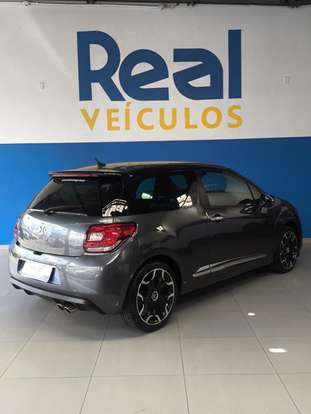 CITROËN-DS3-2012