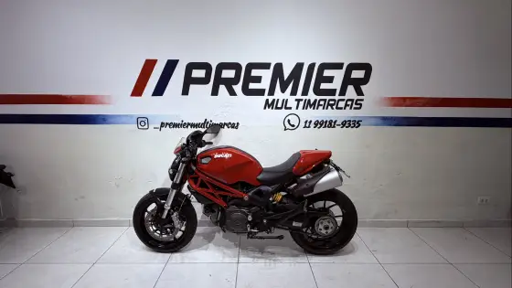 DUCATI MONSTER 796 