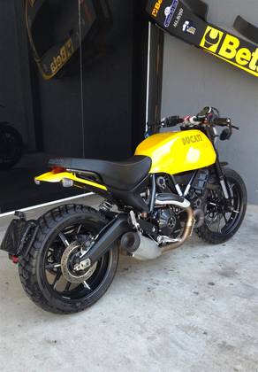 DUCATI SCRAMBLER ICON 