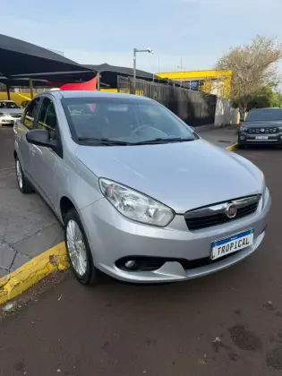 FIAT GRAND SIENA 1.6 MPI ESSENCE 16V FLEX 4P MANUAL