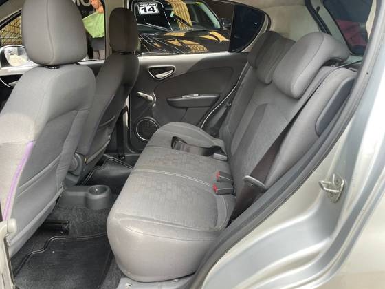 /pt/city/cate-car-used-car/title-45347170810988544/-14