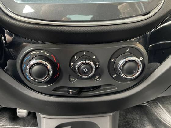 /pt/city/cate-car-used-car/title-45347170810988544/-20