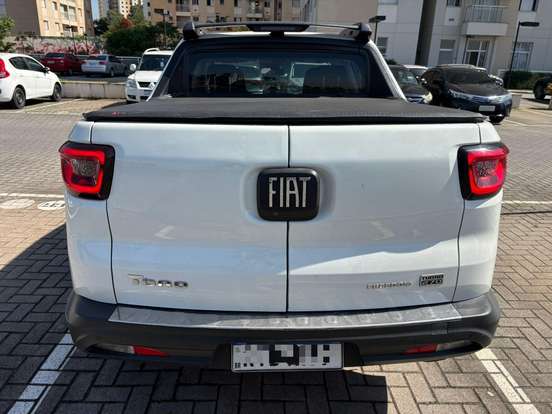 FIAT-TORO-2021