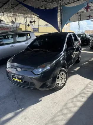 FORD FIESTA 1.6 ROCAM SE 8V FLEX 4P MANUAL