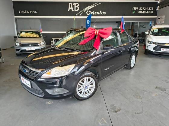 FORD FOCUS 2.0 GLX 16V FLEX 4P AUTOMÁTICO