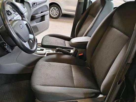 FORD-FOCUS-2.0 GLX 16V FLEX 4P AUTOMÁTICO FORD-FOCUS-2011