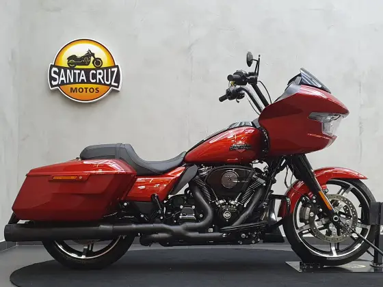 HARLEY-DAVIDSON ROAD GLIDE 