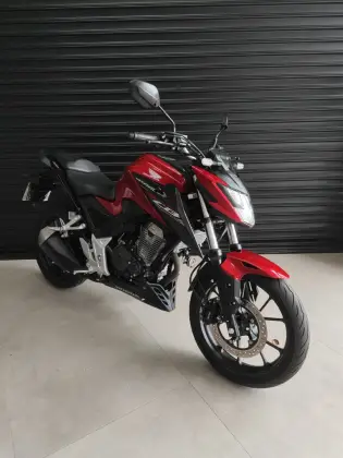 HONDA CB 300F TWISTER CBS 