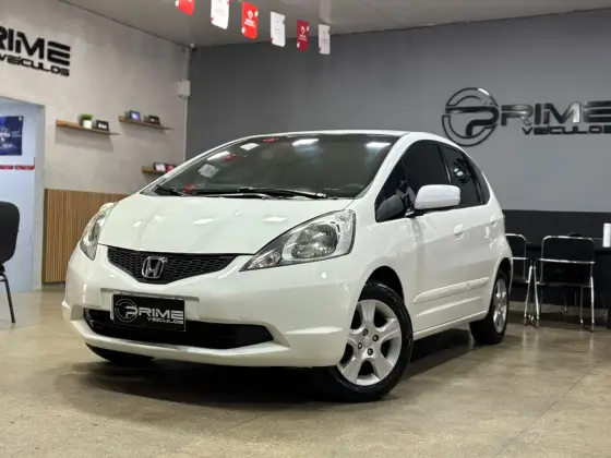 HONDA FIT 1.4 LXL 16V FLEX 4P MANUAL HONDA FIT 1.4 LXL 16V FLEX 4P MANUAL