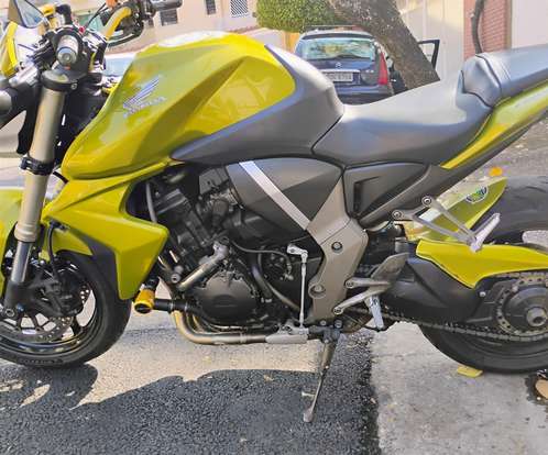 HONDA-CB 1000R-2012