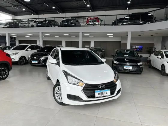 HYUNDAI HB20 1.0 COMFORT 12V FLEX 4P MANUAL HYUNDAI HB20 1.0 COMFORT 12V FLEX 4P MANUAL