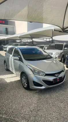 HYUNDAI HB20 1.0 COMFORT 12V FLEX 4P MANUAL