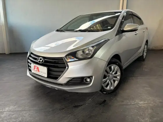 HYUNDAI HB20S 1.6 COMFORT PLUS 16V FLEX 4P MANUAL