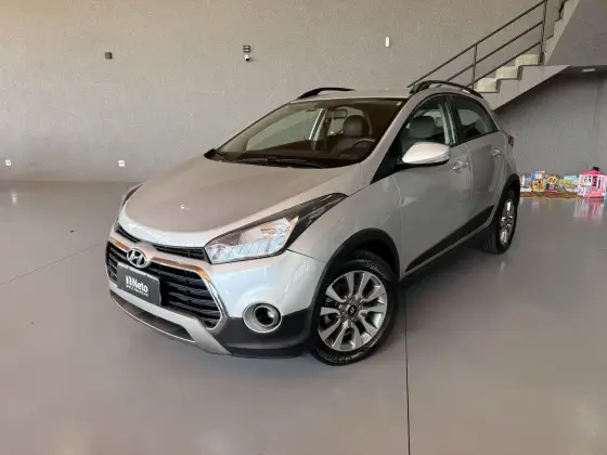 HYUNDAI HB20X 1.6 16V STYLE FLEX 4P AUTOMÁTICO