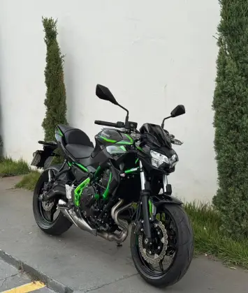 KAWASAKI Z650 ABS 