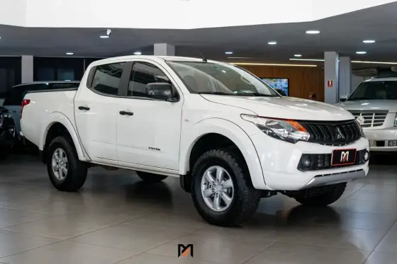MITSUBISHI L200 TRITON 2.4 16V TURBO DIESEL GL CD 4X4 MANUAL