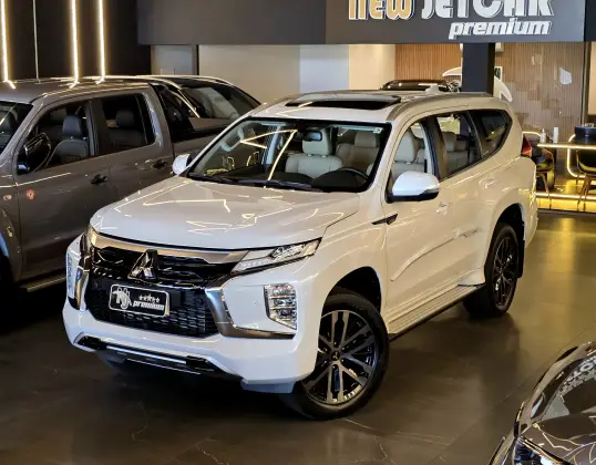 MITSUBISHI PAJERO SPORT 2.4 16V MIVEC TURBO DIESEL LEGEND AWD AUTOMÁTICO