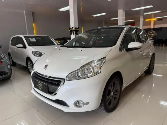 PEUGEOT 208 1.6 GRIFFE 16V FLEX 4P MANUAL