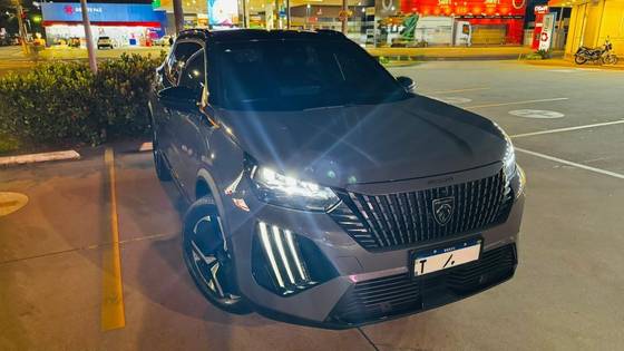 PEUGEOT 2008 1.0 TURBO 200 FLEX GT CVT
