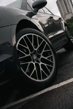 PORSCHE-MACAN-2020