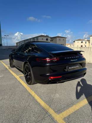 PORSCHE-PANAMERA-2018