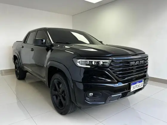 RAM RAMPAGE 2.0 HURRICANE 4 TURBO GASOLINA R/T 4X4 AUTOMÁTICO