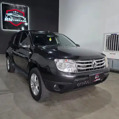 RENAULT-DUSTER-2012