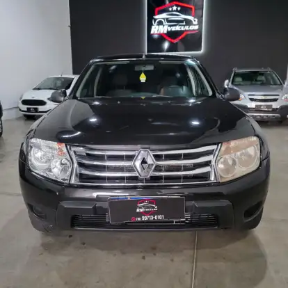 RENAULT-DUSTER-2012