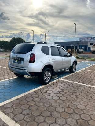 RENAULT-DUSTER-2018