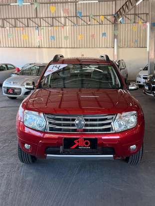 RENAULT-DUSTER-2014