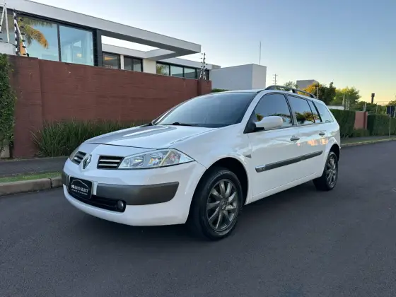 RENAULT MEGANE 1.6 DYNAMIQUE GRAND TOUR 16V FLEX 4P MANUAL