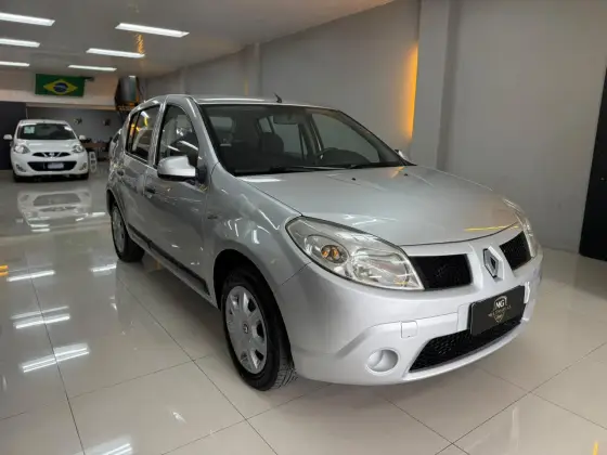RENAULT SANDERO 1.0 EXPRESSION 16V FLEX 4P MANUAL