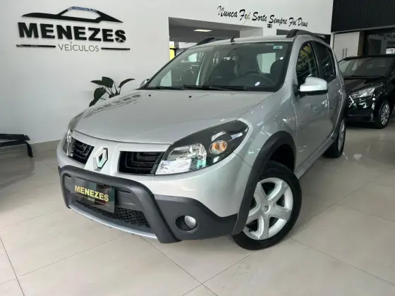 RENAULT SANDERO 1.6 STEPWAY 16V FLEX 4P MANUAL