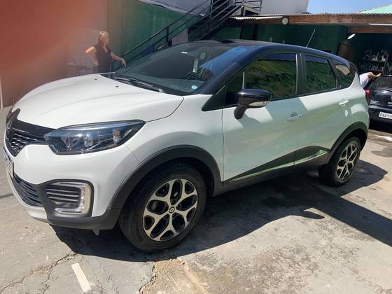 RENAULT CAPTUR 2.0 16V HI-FLEX INTENSE AUTOMÁTICO