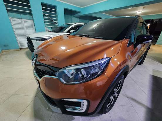 RENAULT-CAPTUR-2.0 16V HI-FLEX INTENSE AUTOMÁTICO RENAULT-CAPTUR-2017