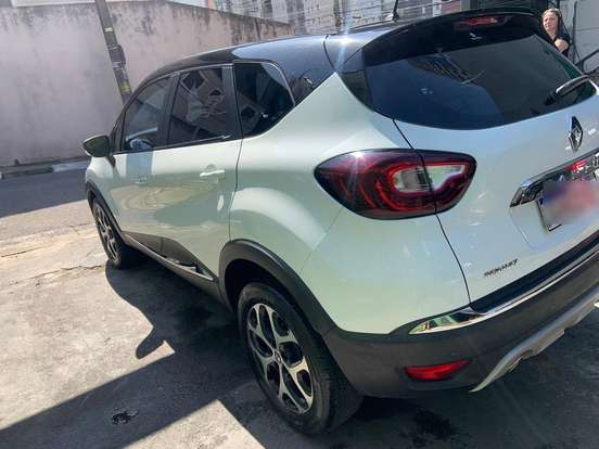 RENAULT-CAPTUR-2019