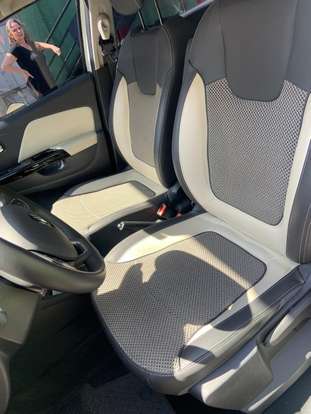 RENAULT-CAPTUR-2019