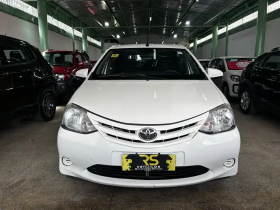TOYOTA ETIOS 1.3 X 16V FLEX 4P AUTOMÁTICO