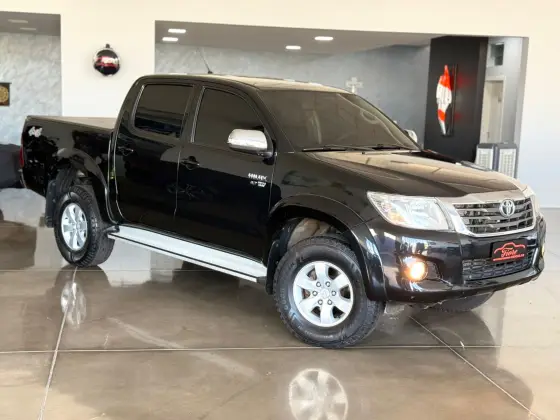TOYOTA HILUX 2.7 SRV 4X4 CD 16V FLEX 4P AUTOMÁTICO