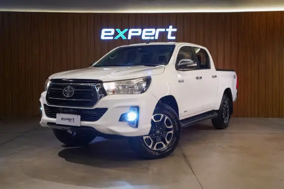TOYOTA HILUX 2.8 SRV 4X4 CD 16V DIESEL 4P AUTOMÁTICO