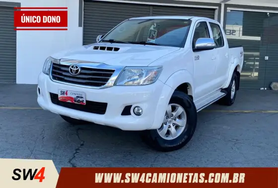 TOYOTA HILUX 3.0 SRV TOP 4X4 CD 16V TURBO INTERCOOLER DIESEL 4P AUTOMÁTICO