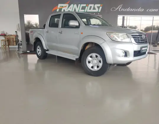 TOYOTA HILUX 3.0 STD 4X4 CD 16V TURBO INTERCOOLER DIESEL 4P MANUAL