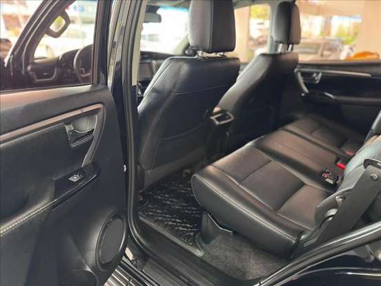 TOYOTA-HILUX SW4-2022